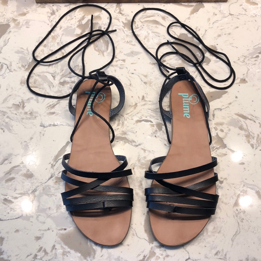 SOLD ♥️ Strappy Sandals - Picture 1 of 1